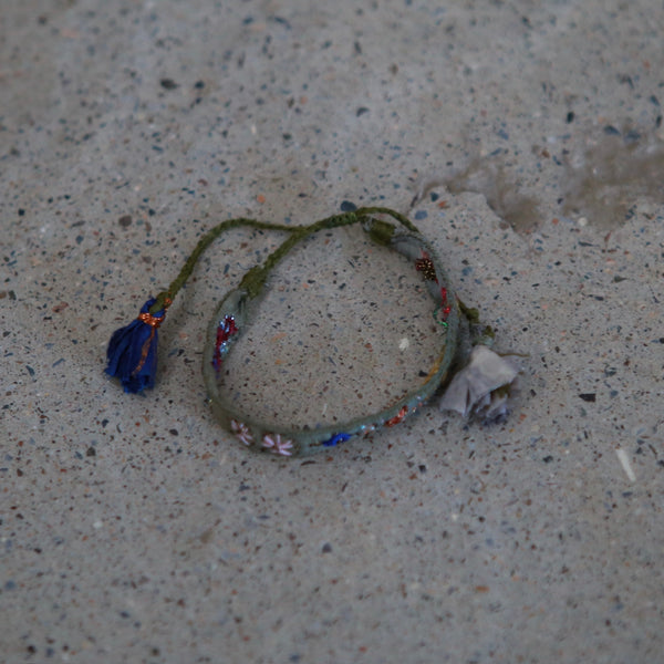 Antomoon Silk Embroidered Bracelet ATM-Antomoon-1-06-Dark Palette (Antomoon-1-1)